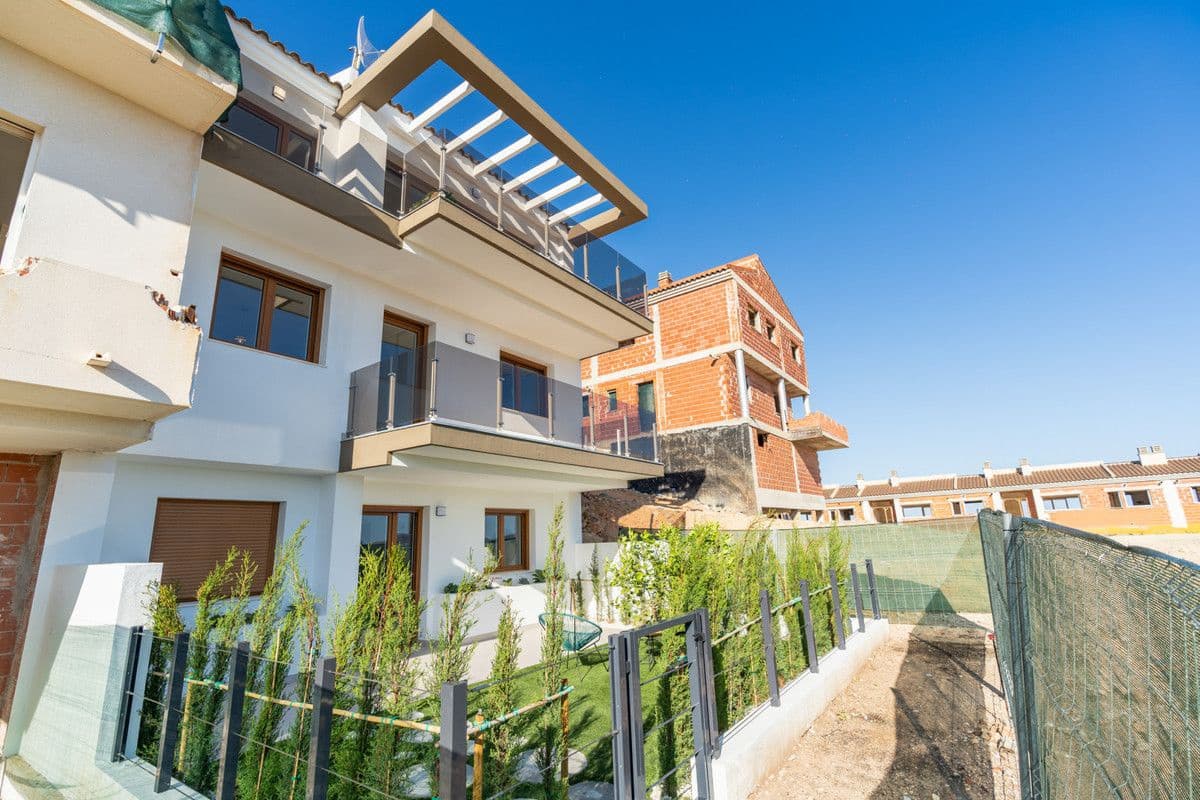 4 sypialnia Willa na sprzedaż w La Nucia z basenem - 465 000 € (Ref: 10005793)