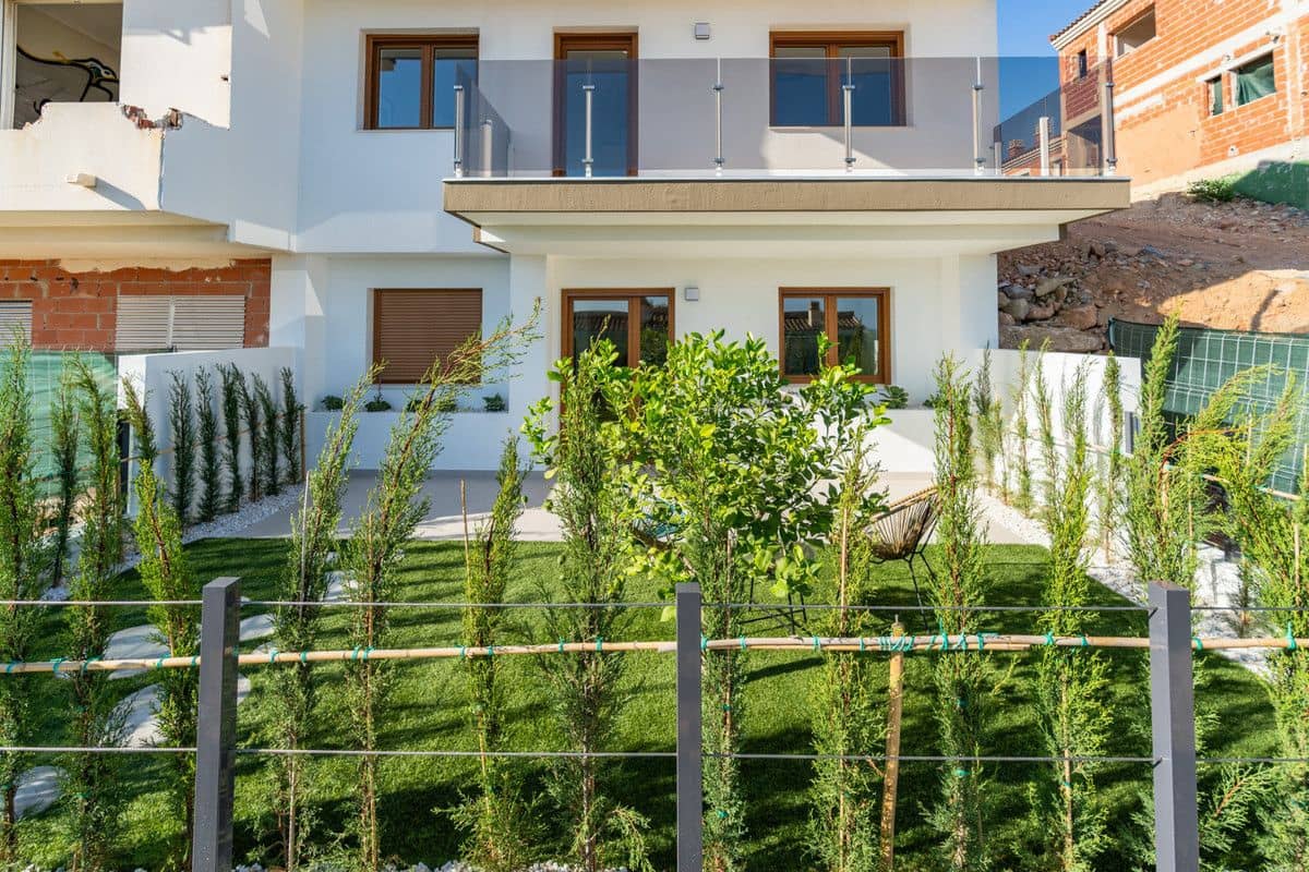 4 sypialnia Willa na sprzedaż w La Nucia z basenem - 465 000 € (Ref: 10005793)