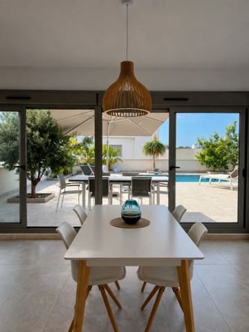 3 soverom Villa til salgs i San Miguel de Salinas - € 580 000 (Ref: 10005806)