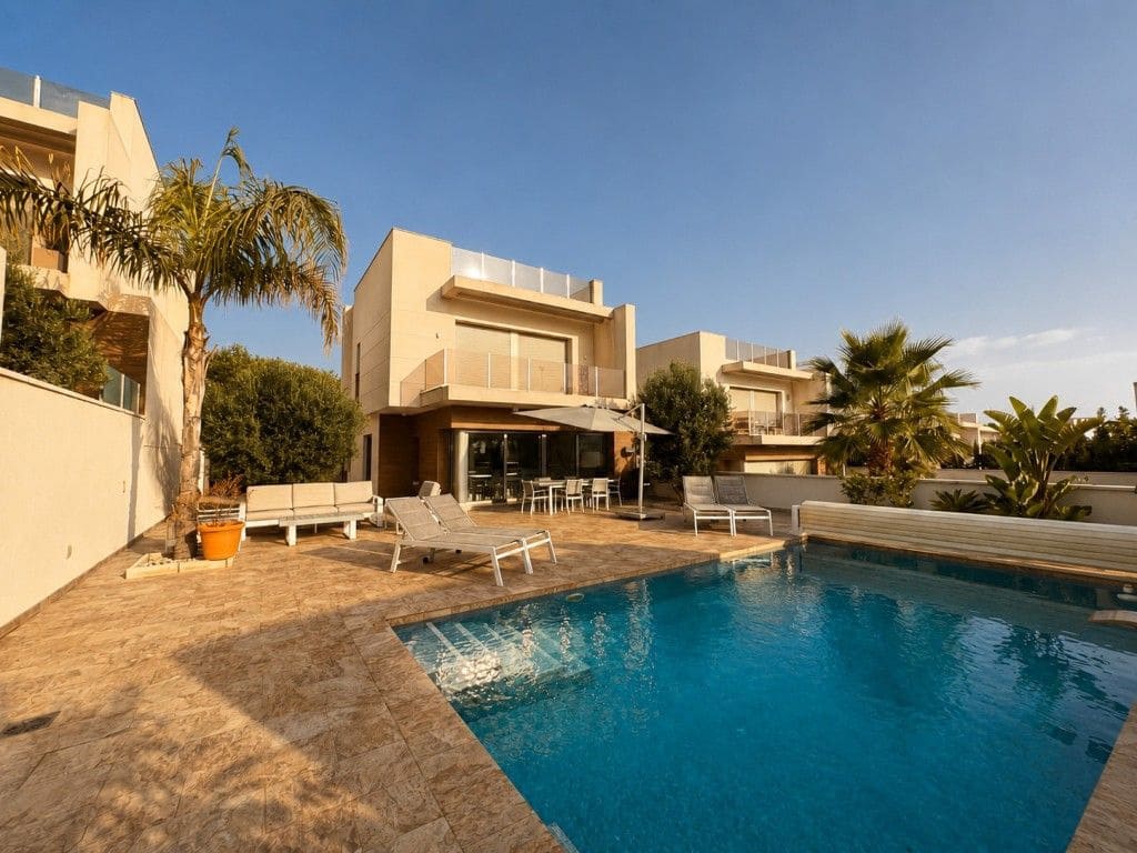 3 soverom Villa til salgs i San Miguel de Salinas - € 580 000 (Ref: 10005806)