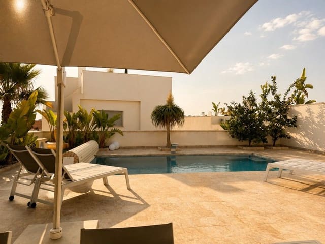 3 soverom Villa til salgs i San Miguel de Salinas - € 580 000 (Ref: 10005806)