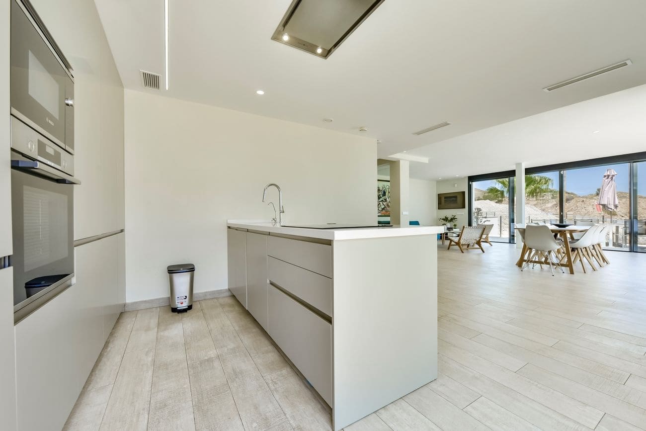 5 makuuhuone Huvila myytävänä paikassa La Villajoyosa / Vila Joiosa - 975 000 € (Ref: 10005815)