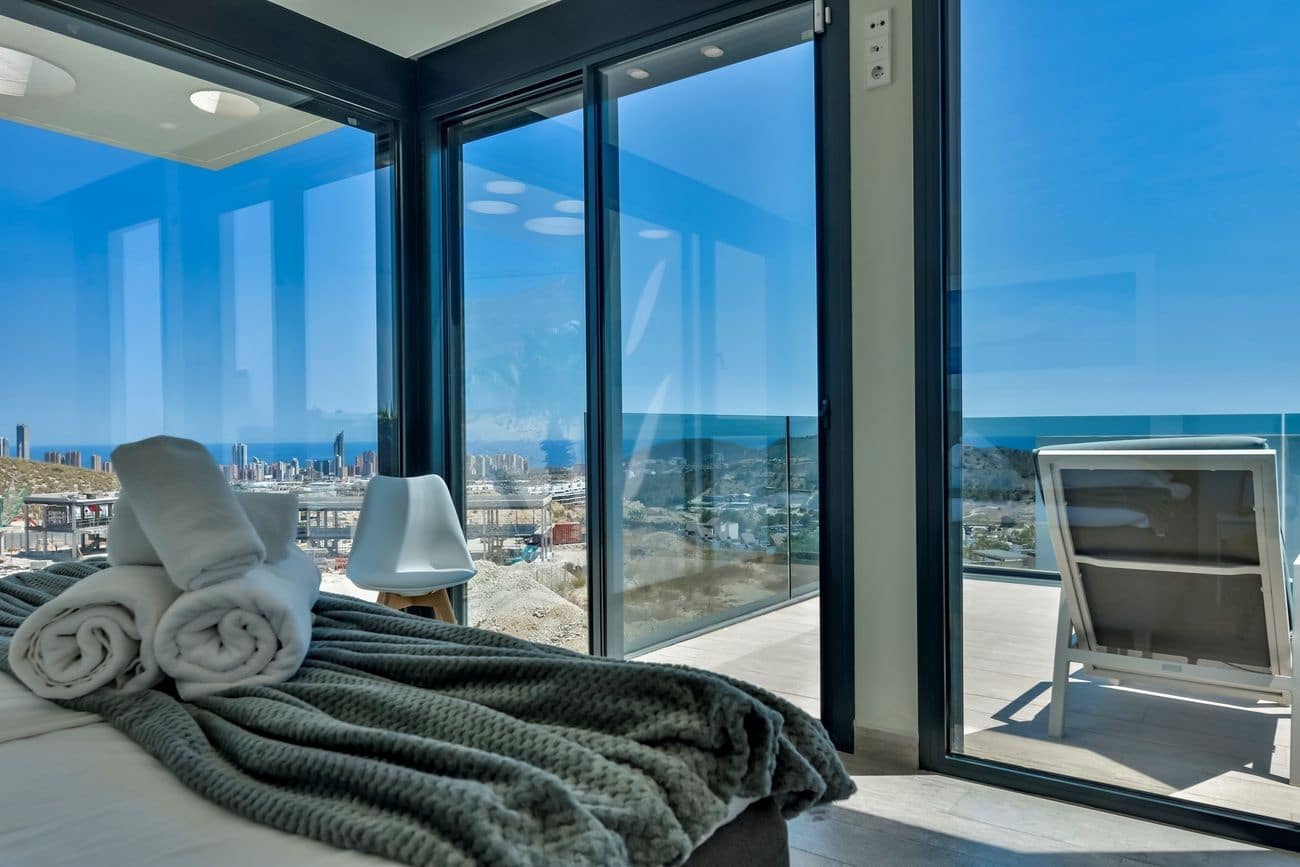 5 makuuhuone Huvila myytävänä paikassa La Villajoyosa / Vila Joiosa - 975 000 € (Ref: 10005815)