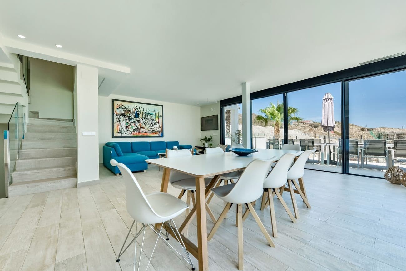 5 makuuhuone Huvila myytävänä paikassa La Villajoyosa / Vila Joiosa - 975 000 € (Ref: 10005815)