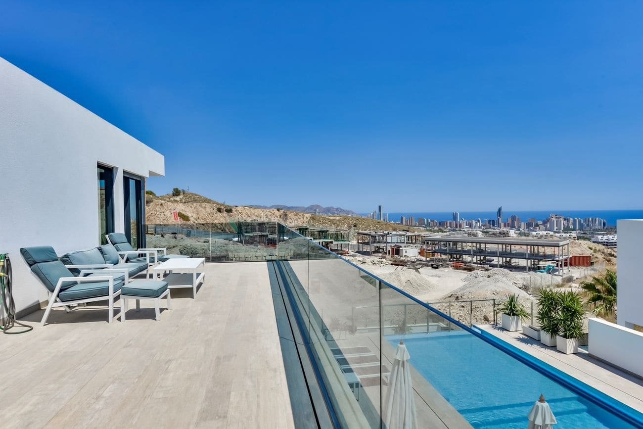 5 makuuhuone Huvila myytävänä paikassa La Villajoyosa / Vila Joiosa - 975 000 € (Ref: 10005815)