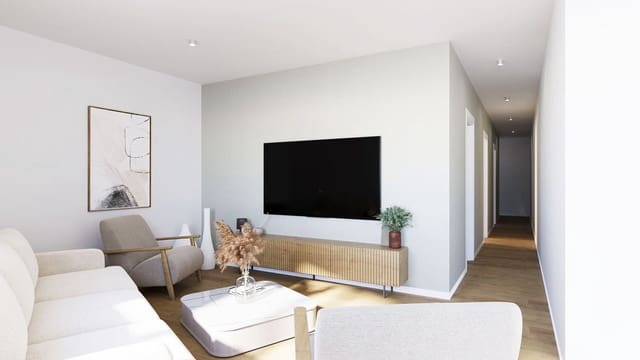 Apartamento de 2 habitaciones en Vélez-Málaga en venta - 227.000 € (Ref: 10005823)