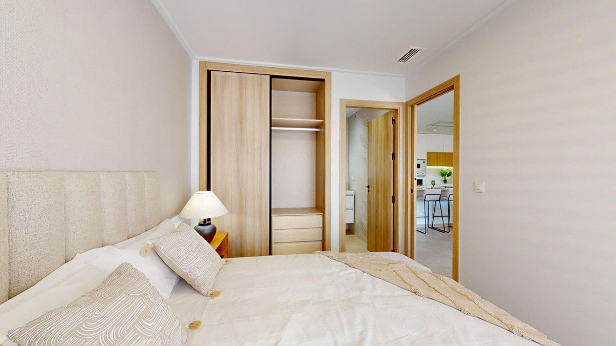 Apartamento de 3 habitaciones en Pilar de la Horadada en venta con piscina - 299.900 € (Ref: 10005835)
