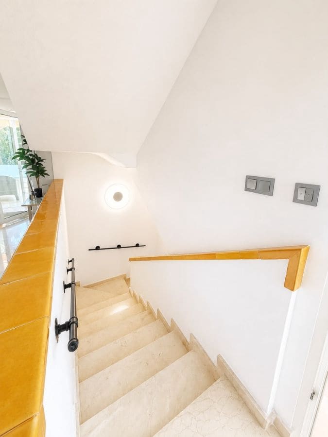 3 soveværelse Villa til salg i Filipinas med garage - € 529.995 (Ref: 10005839)