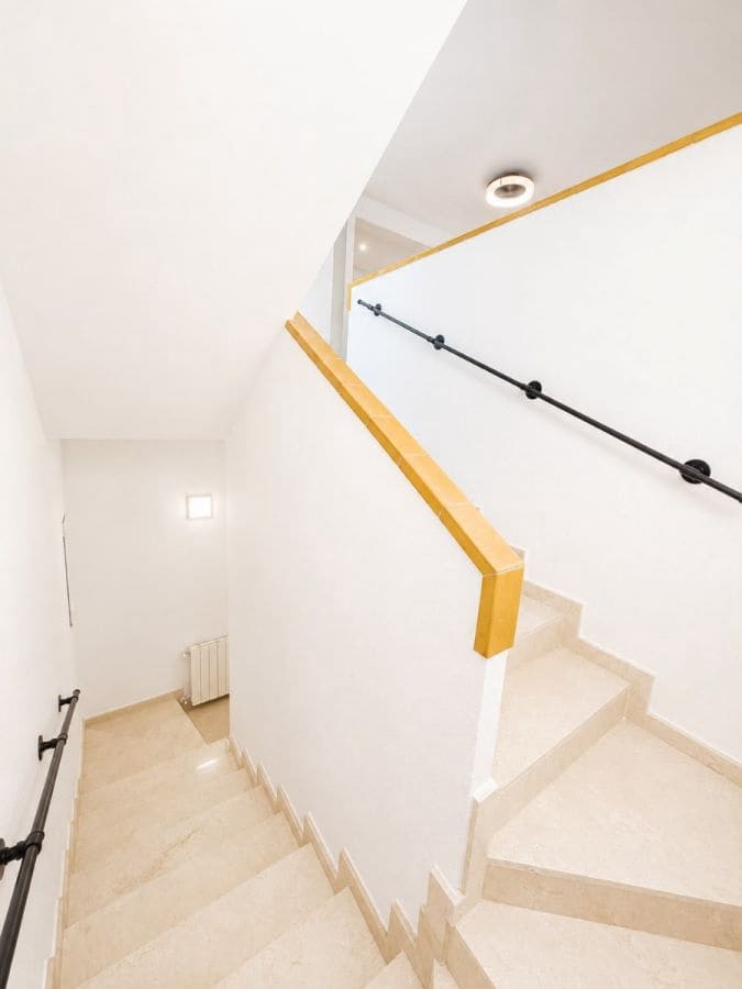 3 soveværelse Villa til salg i Filipinas med garage - € 529.995 (Ref: 10005839)