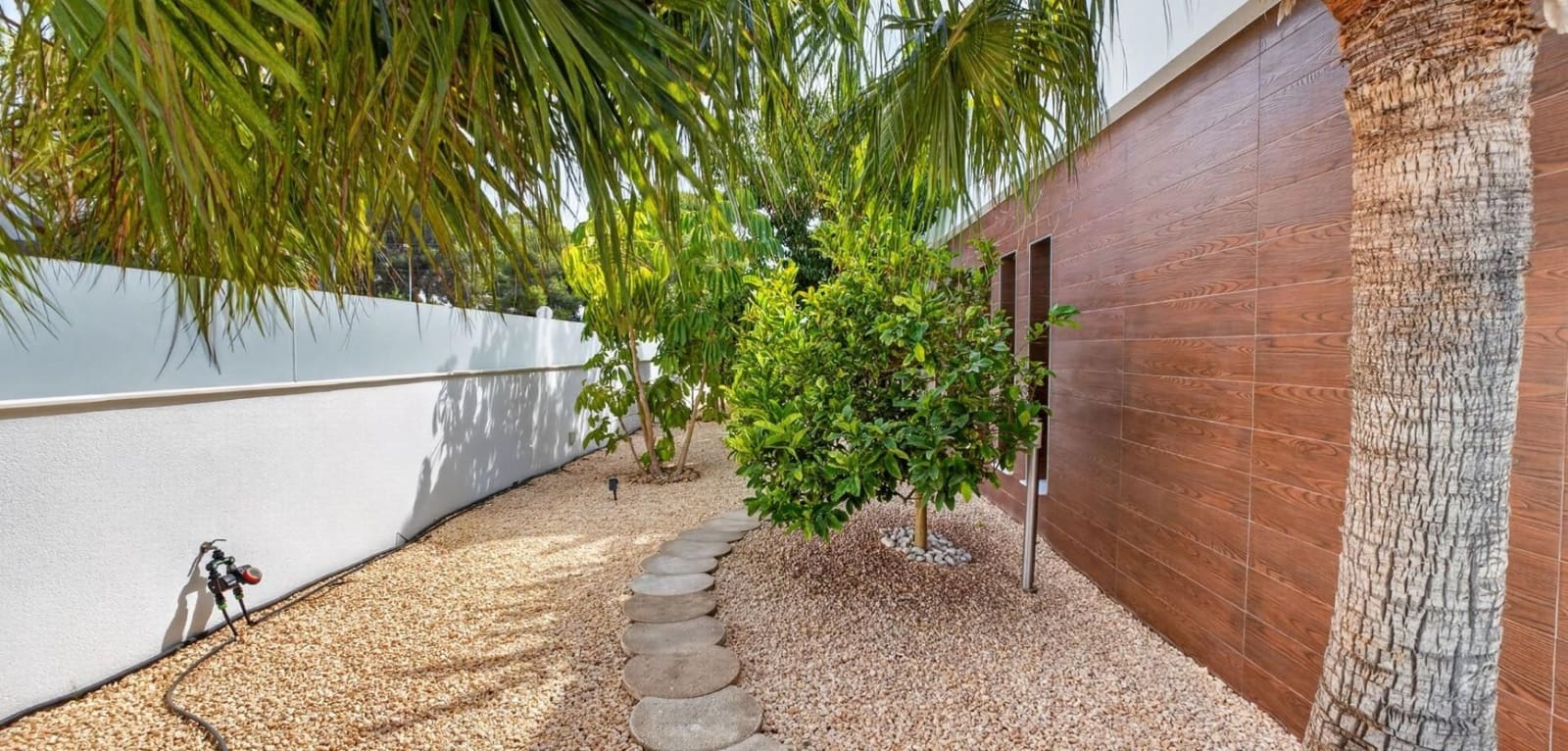 4 soveværelse Villa til salg i Pinar de Campoverde med swimmingpool garage - € 1.475.000 (Ref: 10005840)