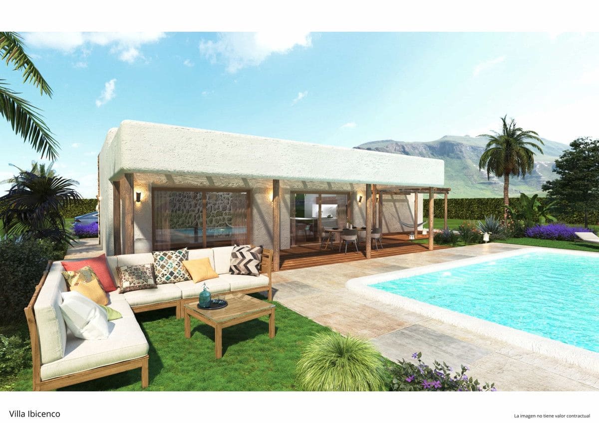 Chalet de 3 habitaciones en La Romana en venta con piscina - 433.000 € (Ref: 10005844)
