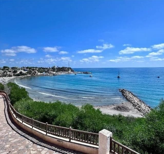2 slaapkamer Appartement te koop in Cabo Roig met zwembad - € 210.000 (Ref: 10005854)