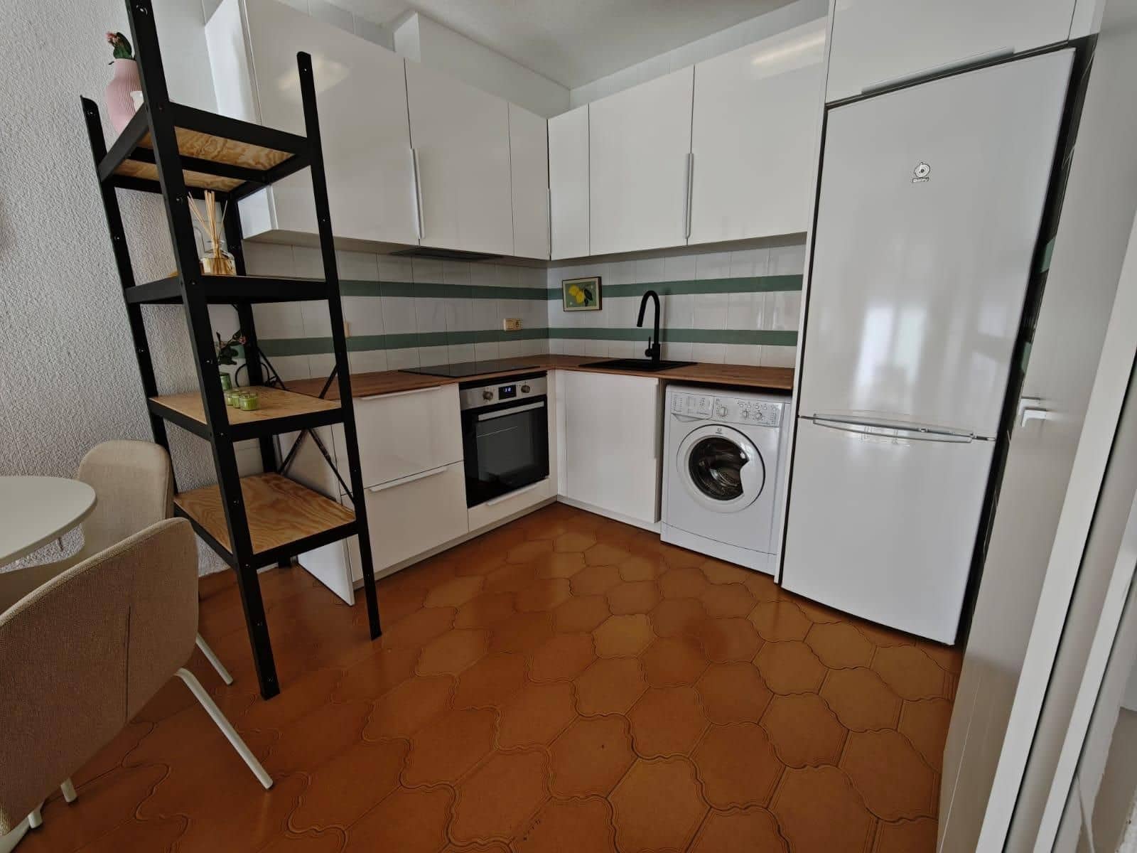 2 slaapkamer Appartement te koop in Cabo Roig met zwembad - € 210.000 (Ref: 10005854)