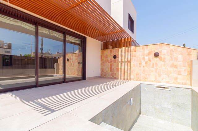 3 sypialnia Willa na sprzedaż w Lo Pagan, San Pedro del Pinatar z basenem - 529 000 € (Ref: 10005869)