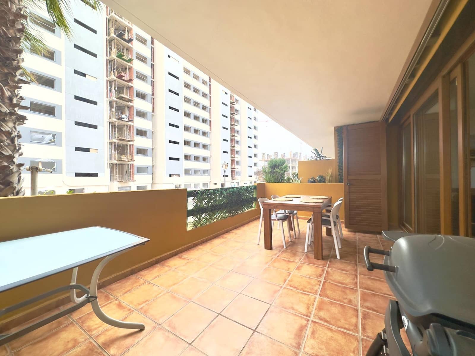 2 sypialnia Apartament na sprzedaż w Punta Prima z basenem - 330 000 € (Ref: 10005873)