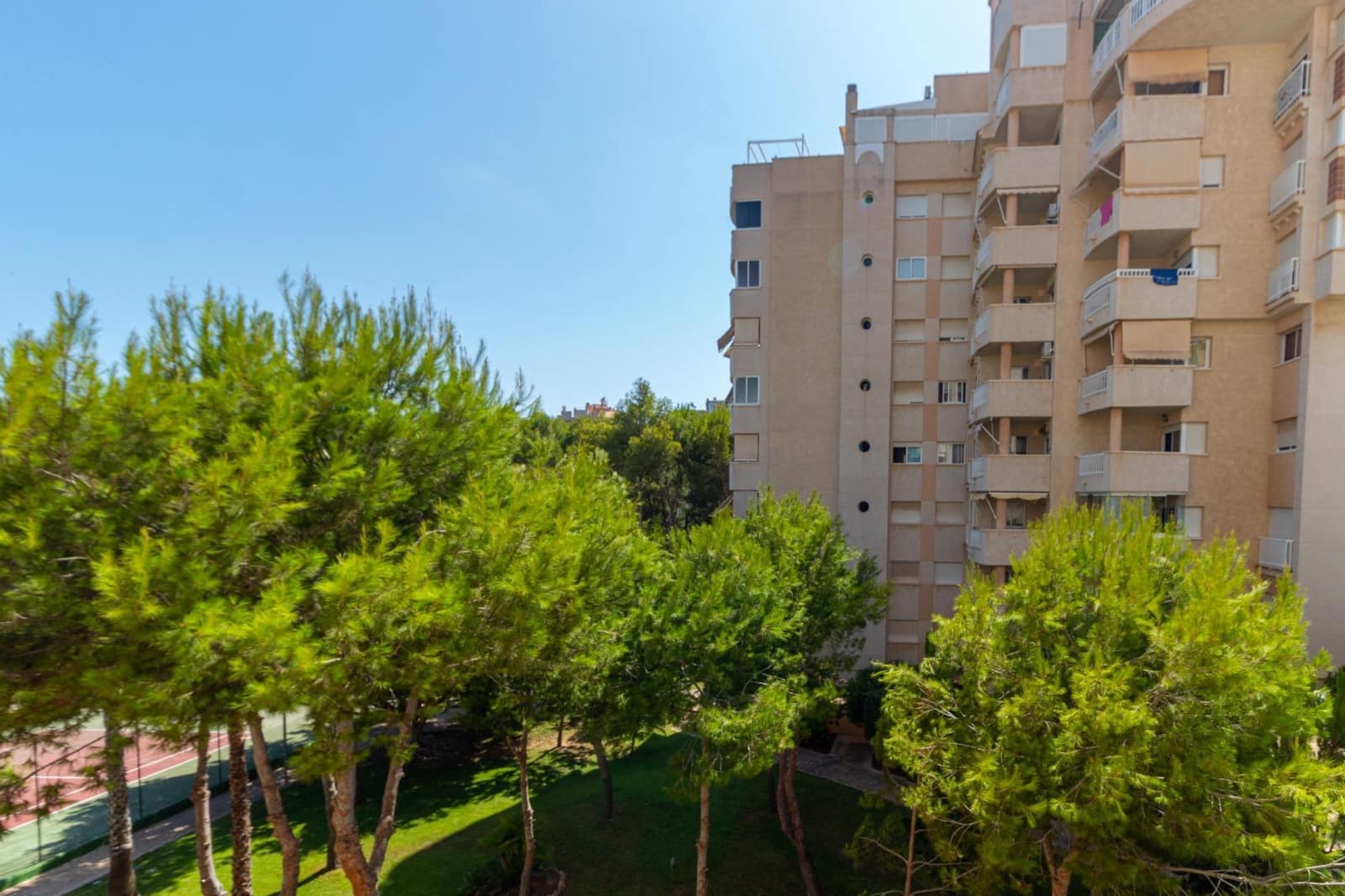 1 bedroom Apartment for sale in Orihuela Costa with pool - € 185,000 (Ref: 10005885)