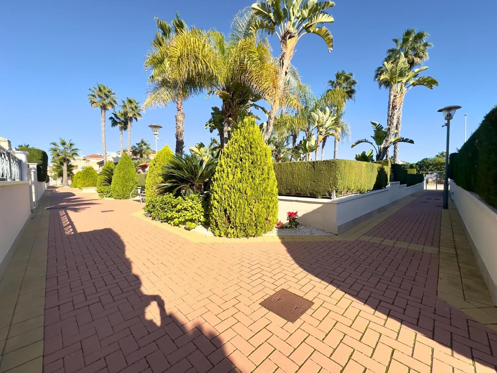 2 slaapkamer Penthouse te koop in Orihuela Costa met zwembad - € 229.900 (Ref: 10005886)
