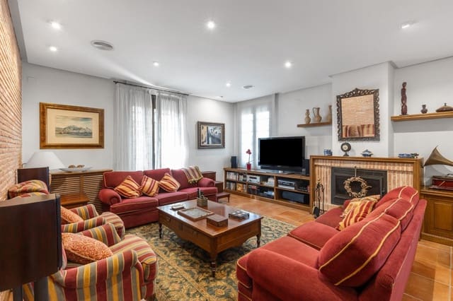 6 sypialnia Willa na sprzedaż w La Veleta, Torrevieja z basenem garażem - 2 490 000 € (Ref: 10005887)
