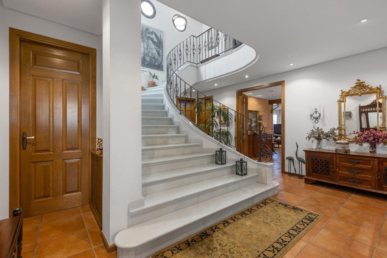 6 sypialnia Willa na sprzedaż w La Veleta z basenem garażem - 2 490 000 € (Ref: 10005887)