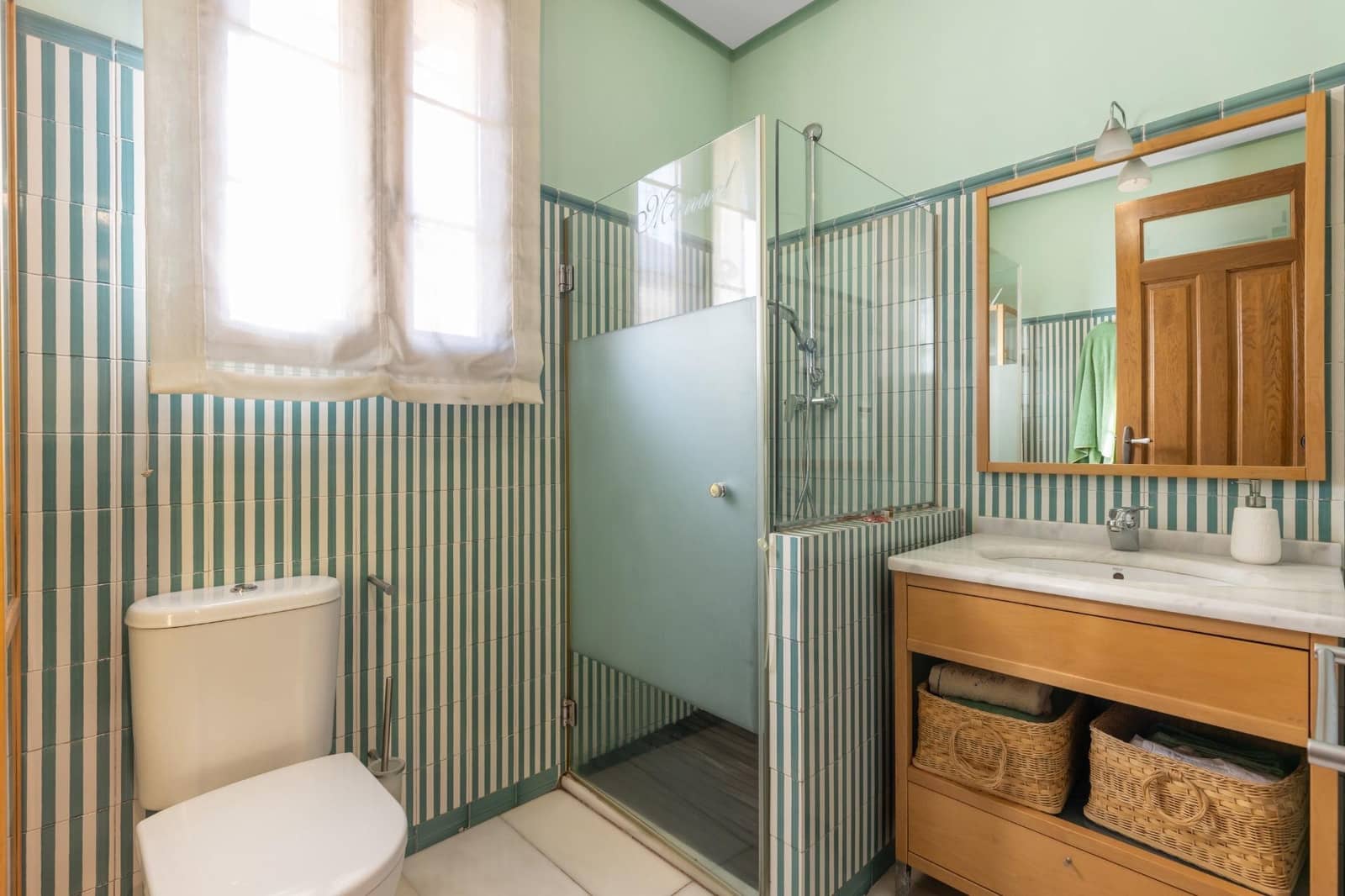 6 sypialnia Willa na sprzedaż w La Veleta z basenem garażem - 2 490 000 € (Ref: 10005887)