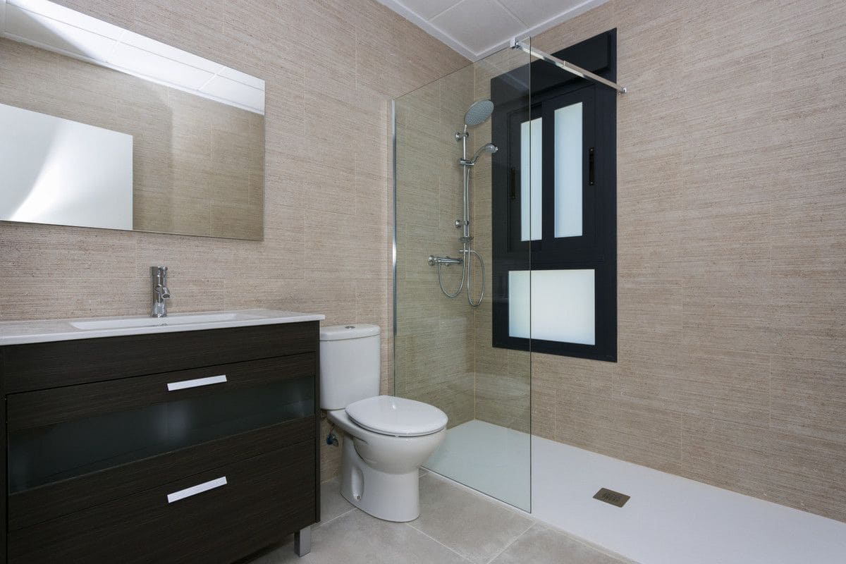 3 slaapkamer Villa te koop in Daya Nueva met zwembad - € 453.000 (Ref: 10005890)