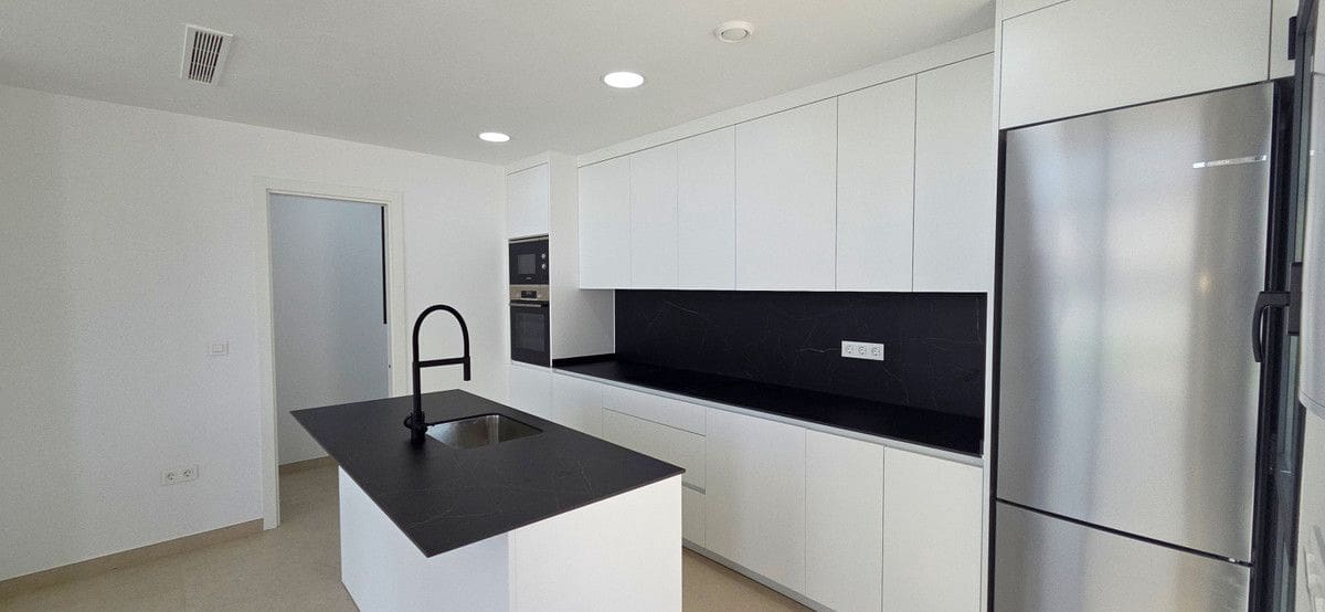 2 soveværelse Villa til salg i Condado de Alhama med swimmingpool - € 294.000 (Ref: 10006619)