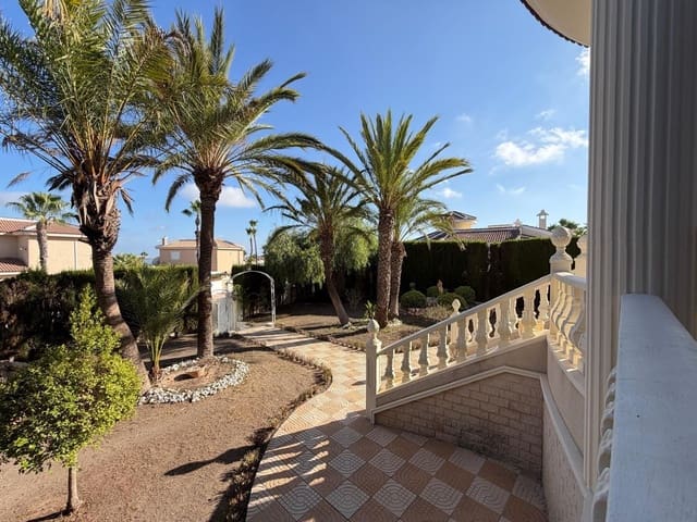 6 slaapkamer Villa te koop in Ciudad Quesada, Rojales met zwembad - € 880.000 (Ref: 10006620)