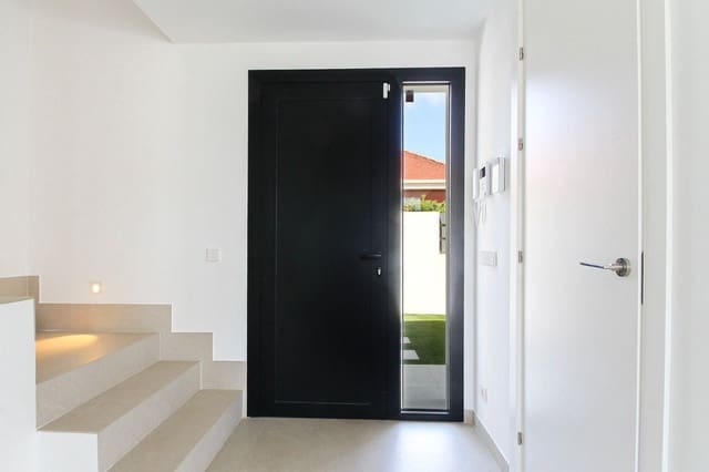 3 soverom Villa til salgs i Lomas de Cabo Roig - Los Dolses, Orihuela med svømmebasseng - € 749 000 (Ref: 10006623)