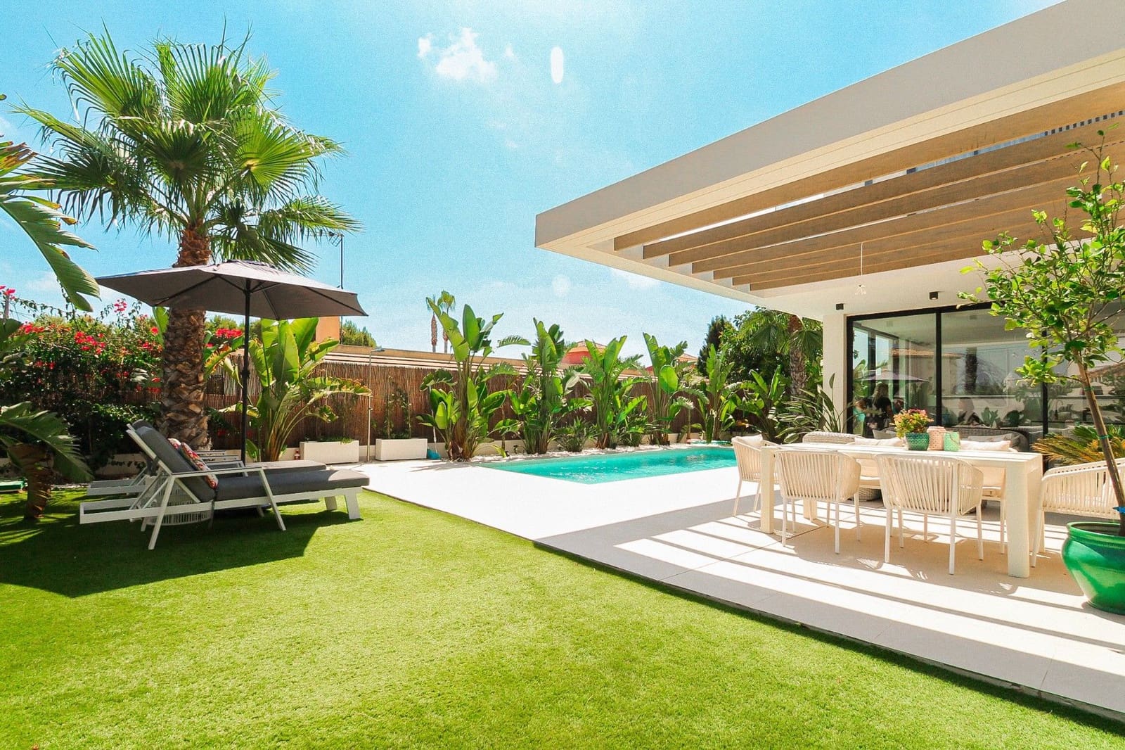 3 soverom Villa til salgs i Orihuela Costa med svømmebasseng - € 749 000 (Ref: 10006623)