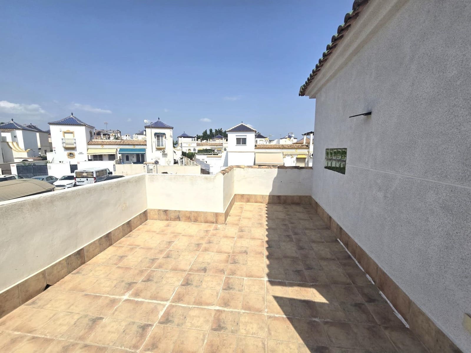3 Zimmer Haus zu verkaufen in La Siesta mit Pool - 290.000 € (Ref: 10006626)