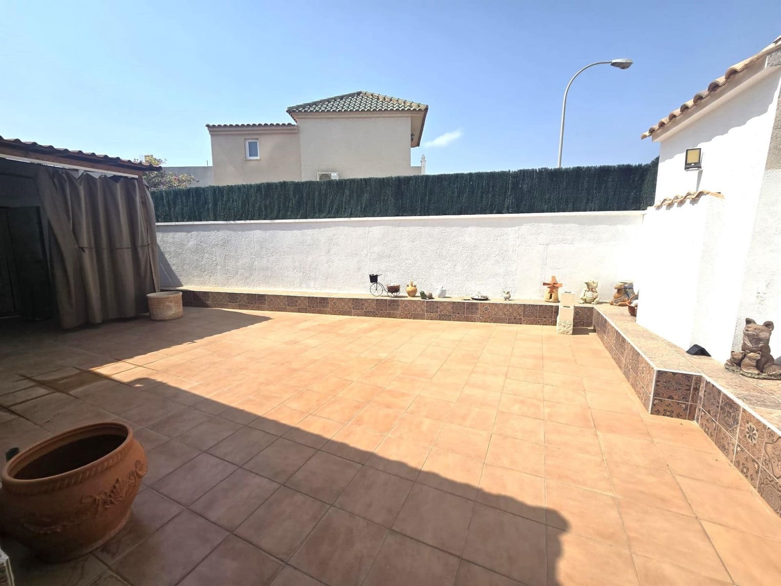 3 Zimmer Haus zu verkaufen in La Siesta mit Pool - 290.000 € (Ref: 10006626)