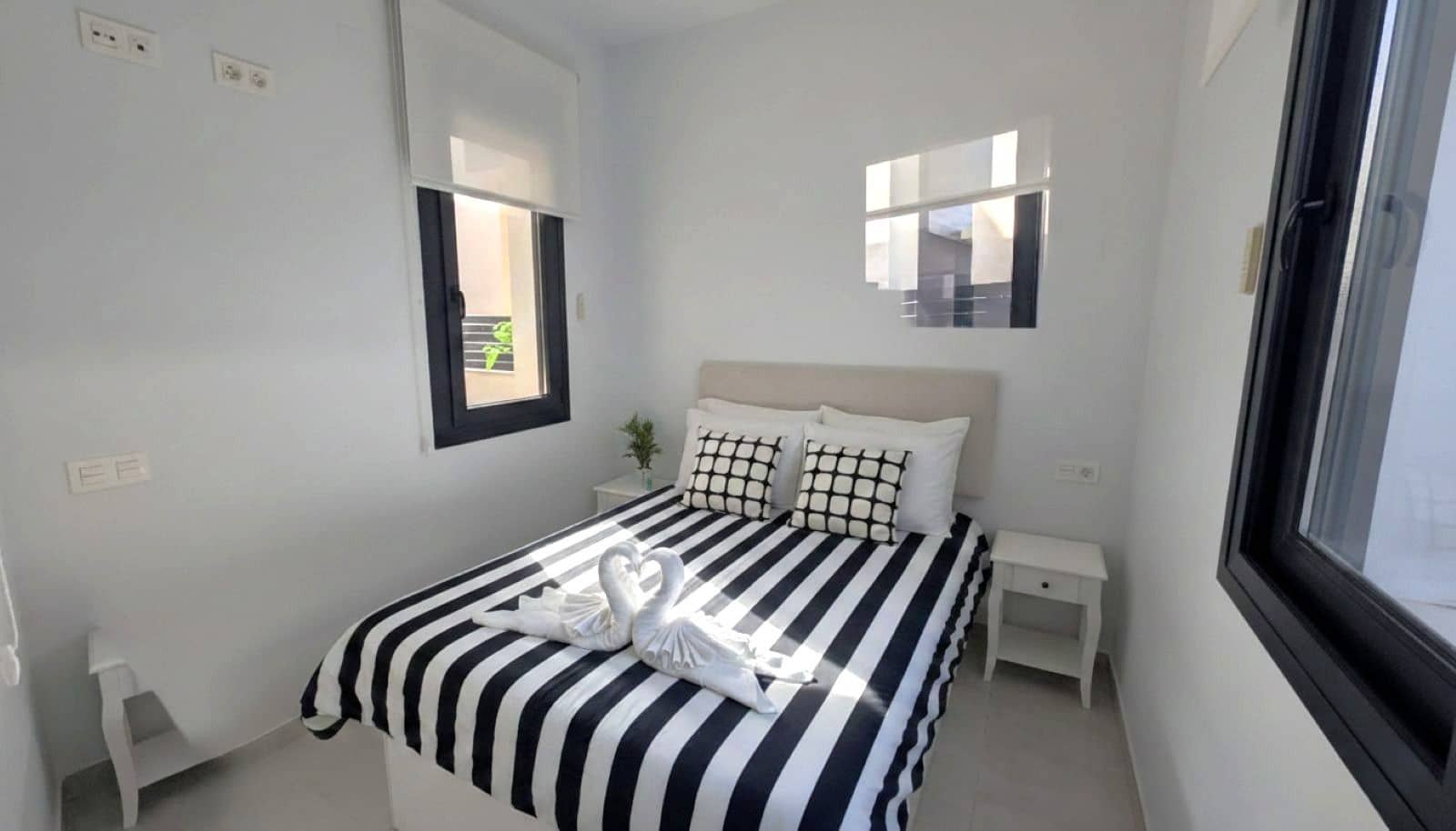 4 soveværelse Villa til salg i Orihuela Costa - € 499.950 (Ref: 10007455)