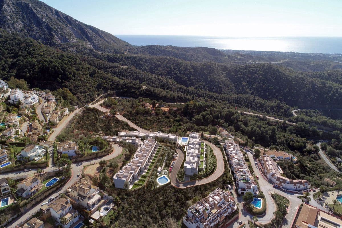 3 bedroom Apartment for sale in Istan with pool - € 545,000 (Ref: 10011641)