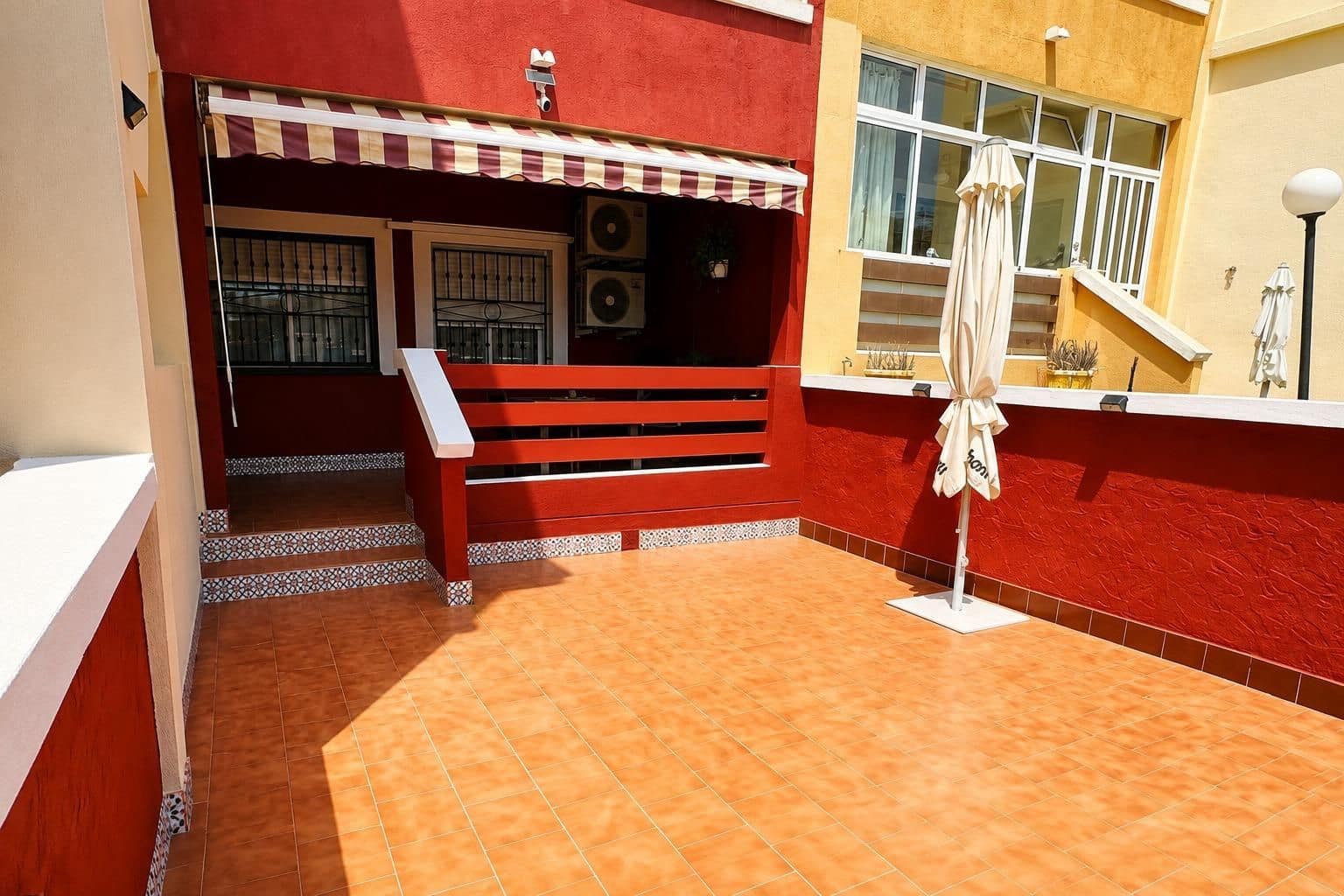 2 sypialnia Bungalow na sprzedaż w Orihuela Costa - 173 000 € (Ref: 10013507)