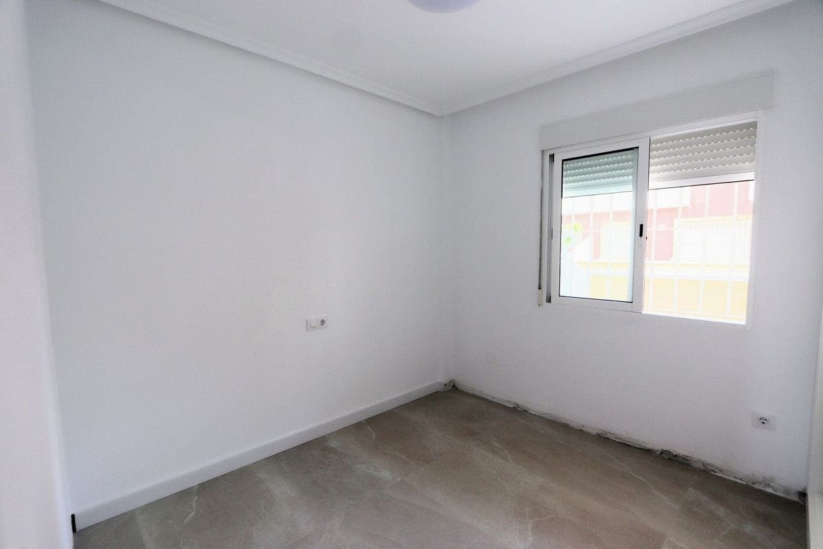 2 bedroom Apartment for sale in El Mojon with pool - € 225,000 (Ref: 10013512)