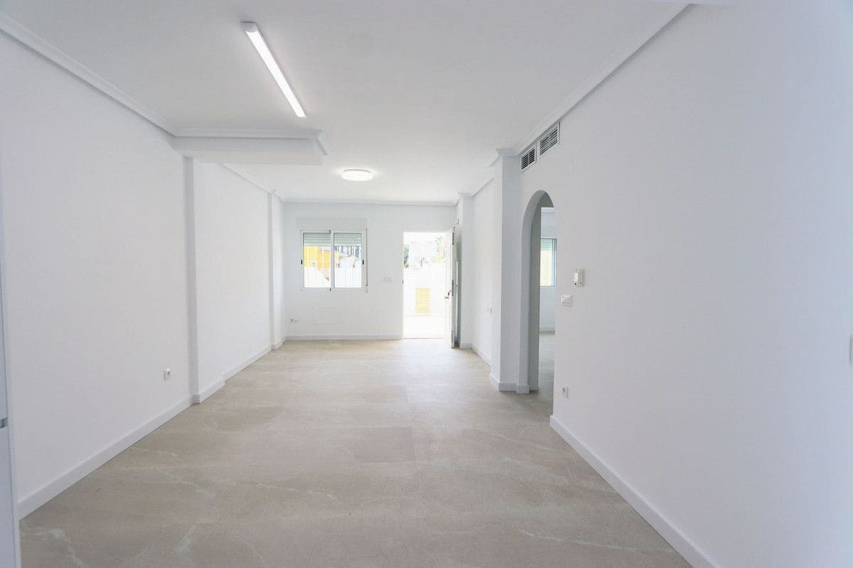 2 bedroom Apartment for sale in El Mojon with pool - € 225,000 (Ref: 10013512)