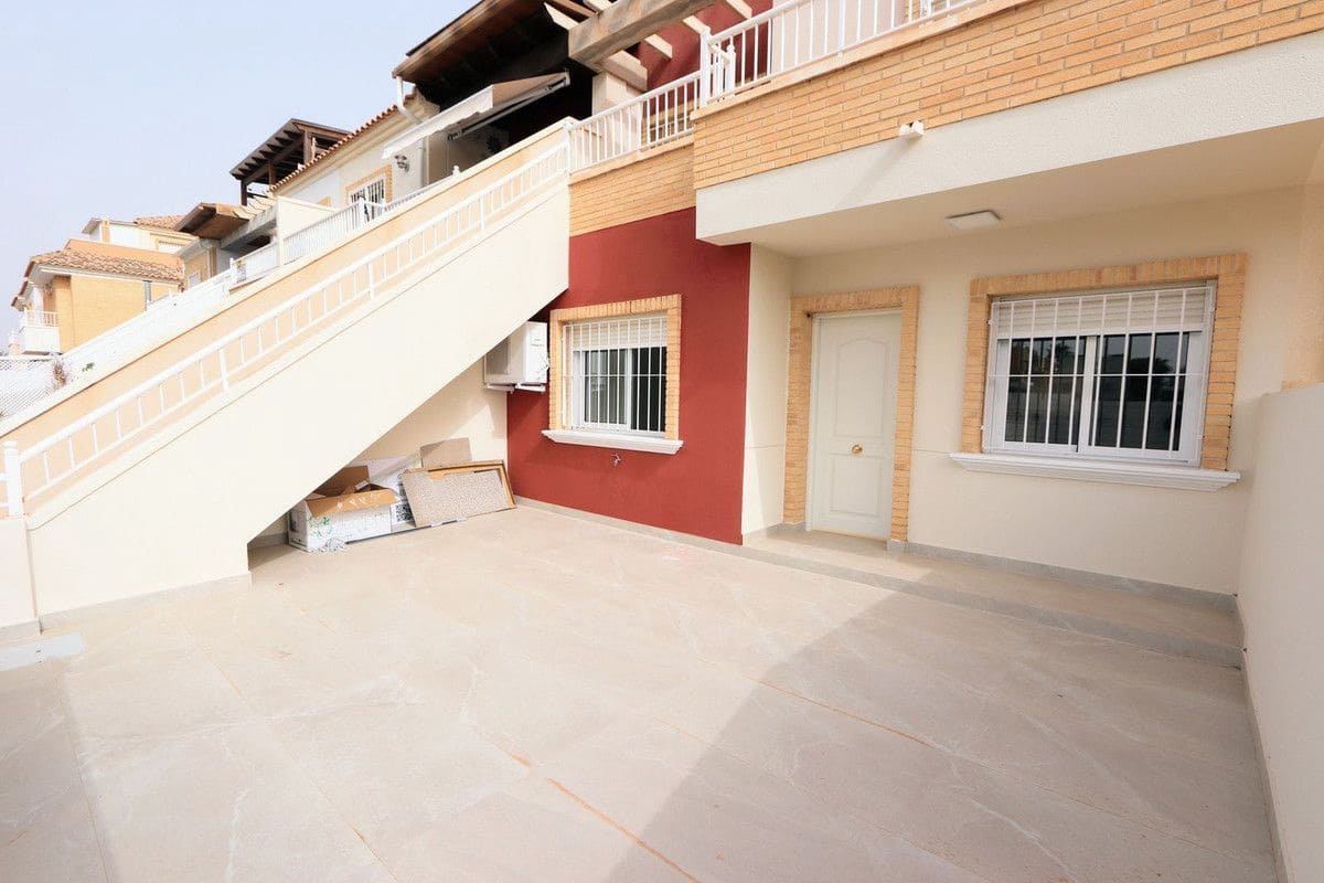 2 bedroom Apartment for sale in El Mojon with pool - € 225,000 (Ref: 10013512)