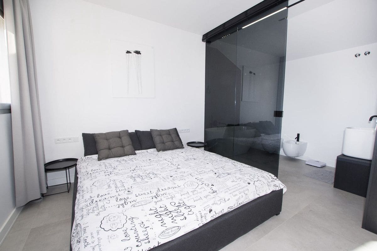 2 bedroom Apartment for sale in Altea with pool - € 420,000 (Ref: 10013514)