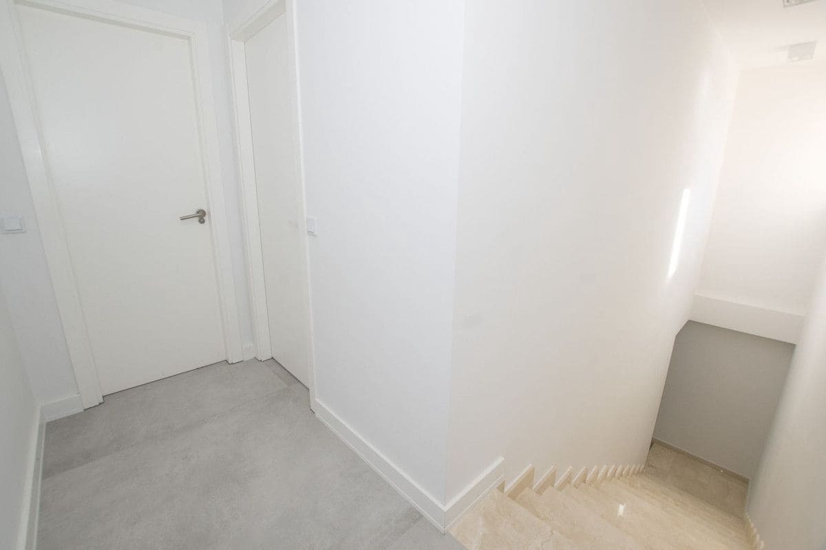 2 bedroom Apartment for sale in Altea with pool - € 420,000 (Ref: 10013514)