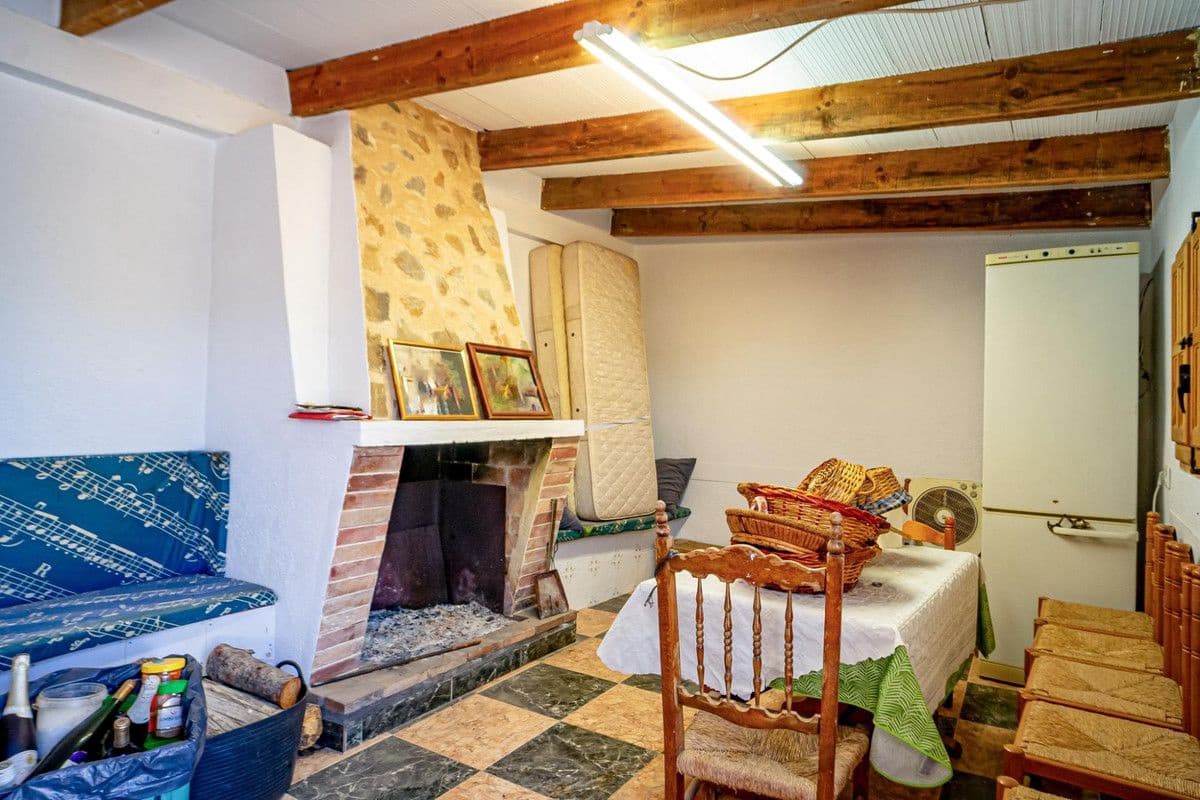 4 slaapkamer Finca/Landhuis te koop in La Nucia - € 350.000 (Ref: 10013519)