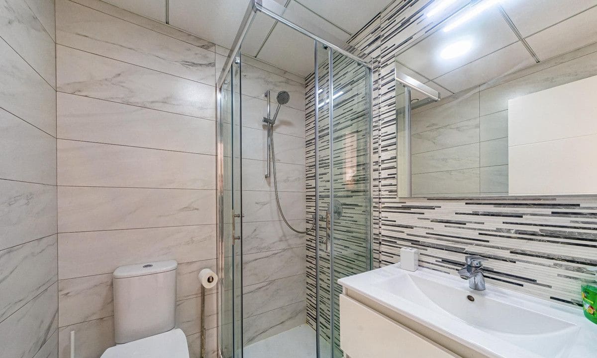 3 sypialnia Apartament na sprzedaż w Finestrat z basenem - 389 000 € (Ref: 10013520)