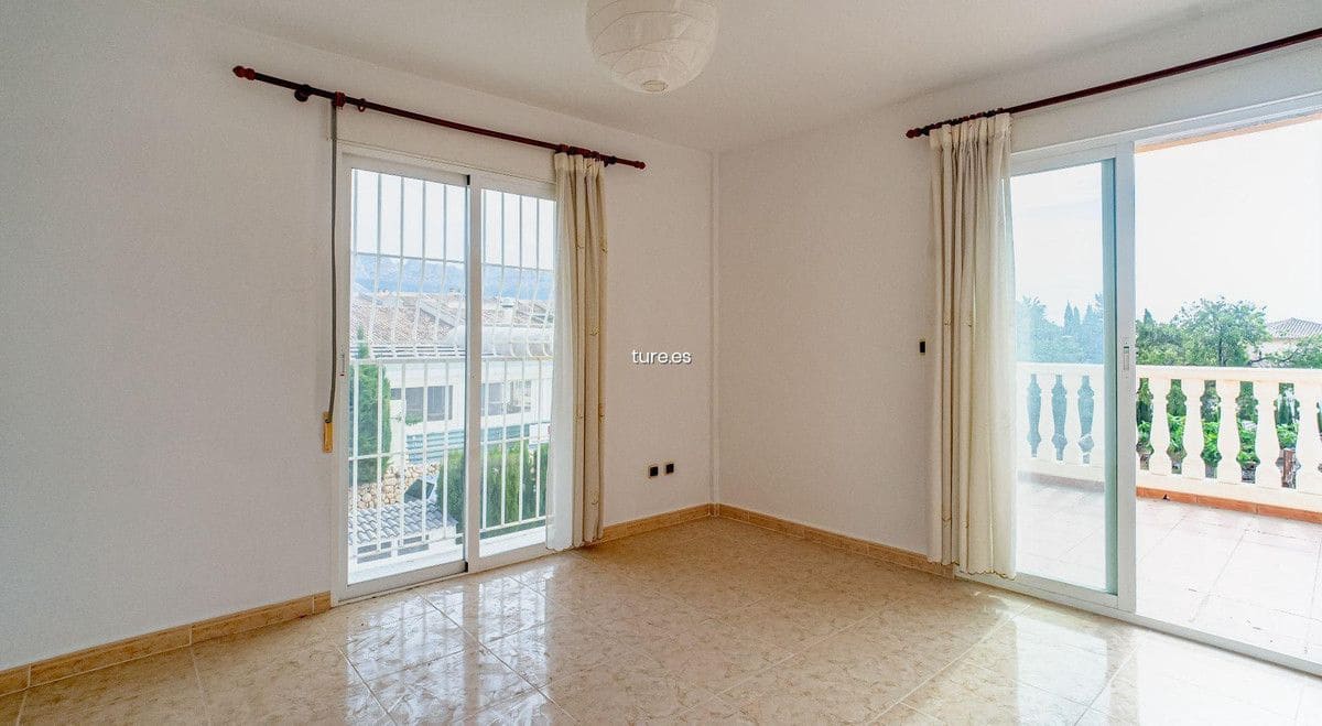 7 sypialnia Willa na sprzedaż w La Nucia - 950 000 € (Ref: 10013521)