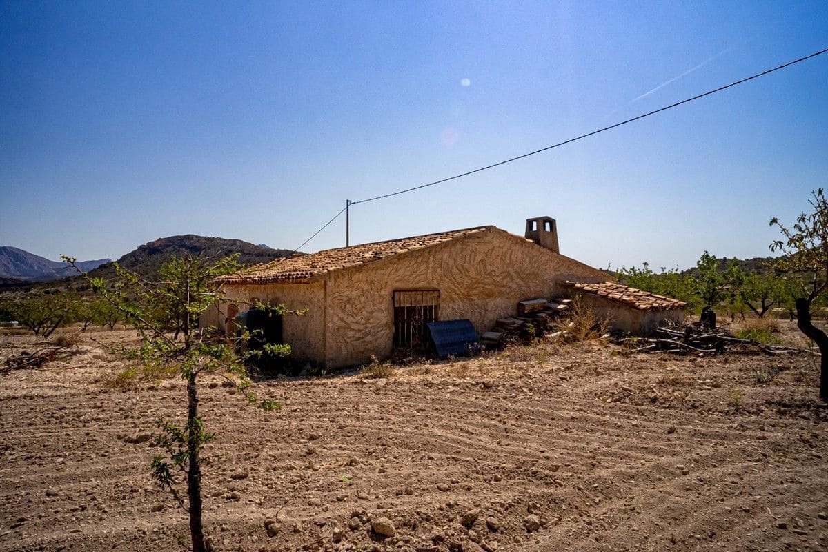 3 chambre Finca/Maison de Campagne à vendre à Relleu - 199 000 € (Ref: 10013525)