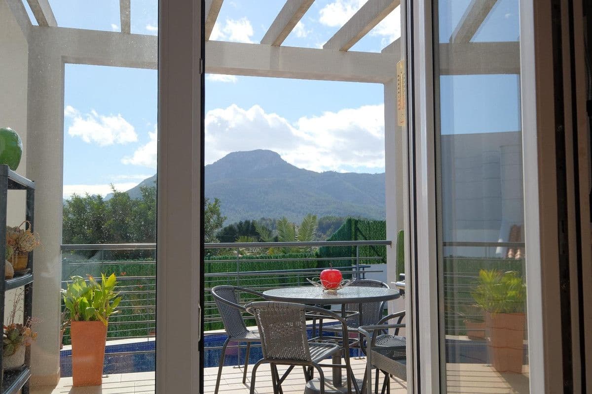 2 chambre Villa/Maison à vendre à Alcalali / Alcanali avec piscine - 349 000 € (Ref: 10013532)