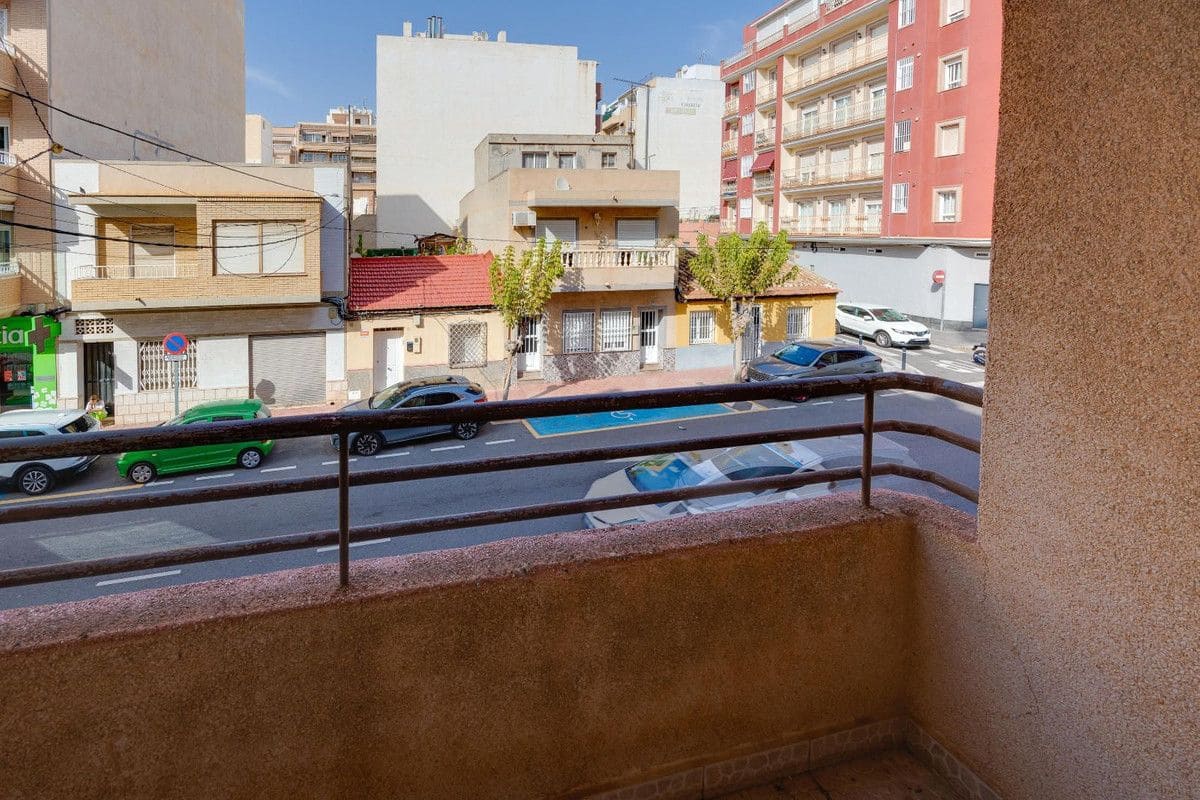 5 soveværelse Lejlighed til salg i Torrevieja - € 224.969 (Ref: 10013535)