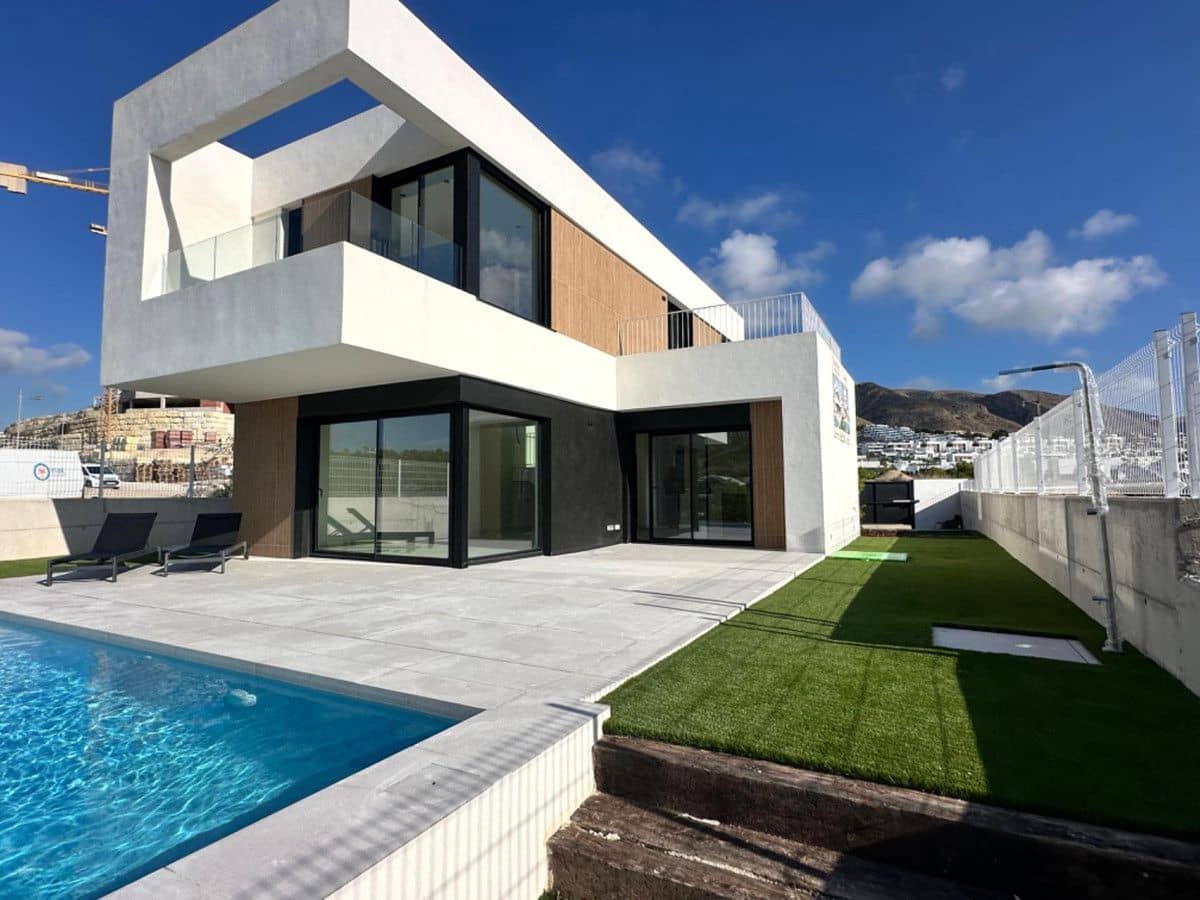 3 quarto Moradia para venda em Alicante cidade - 850 000 € (Ref: 10013542)