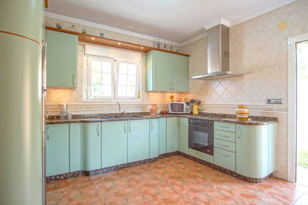 5 soverom Villa til salgs i Pinoso - € 720 000 (Ref: 10013546)