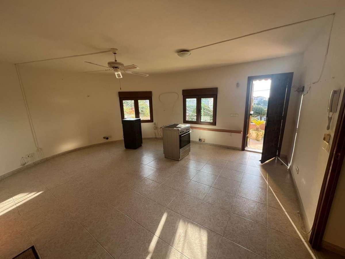 4 soveværelse Villa til salg i Calpe / Calp med swimmingpool - € 898.000 (Ref: 10013551)