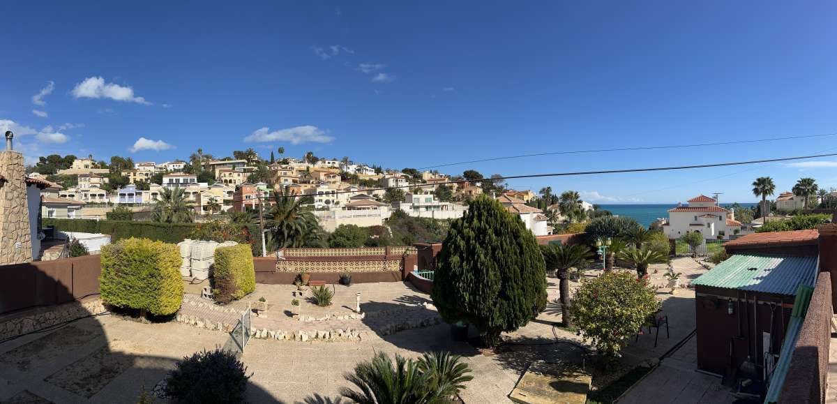 4 soveværelse Villa til salg i Calpe / Calp med swimmingpool - € 898.000 (Ref: 10013551)