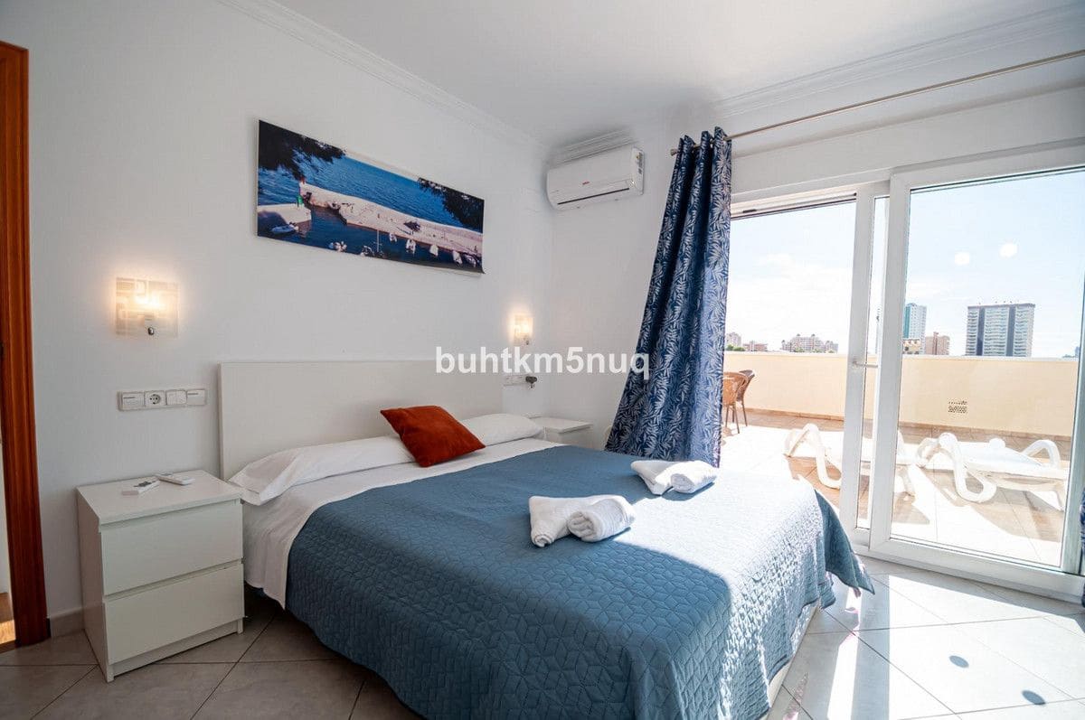 3 sypialnia Willa na sprzedaż w Calpe / Calp z basenem - 725 000 € (Ref: 10013557)